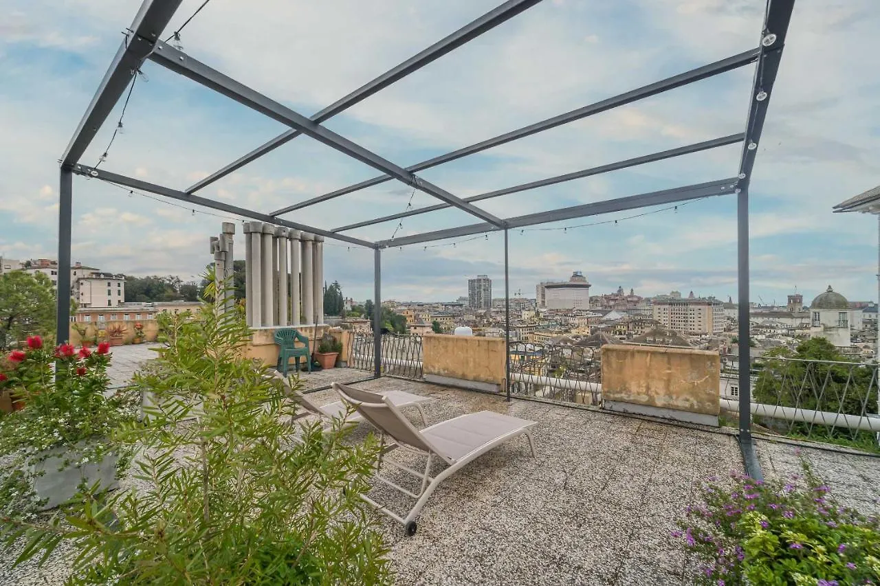 Bright Apartment A Few Steps From Via Garibaldi ジェノヴァ